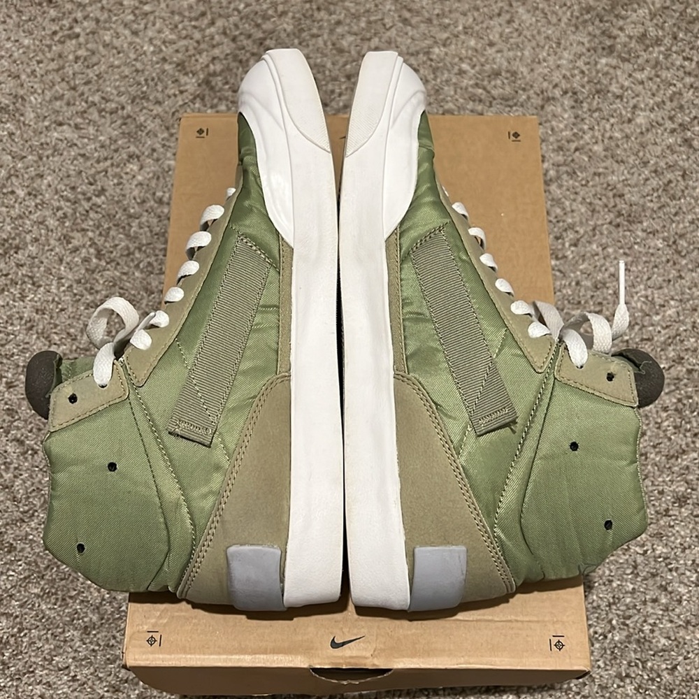 Nike Drop Type Mid Dusty Olive